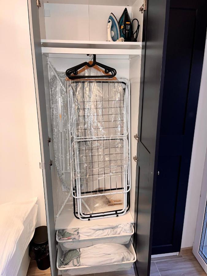 Feelhome Apartment With Kitchen クラクフ エクステリア 写真