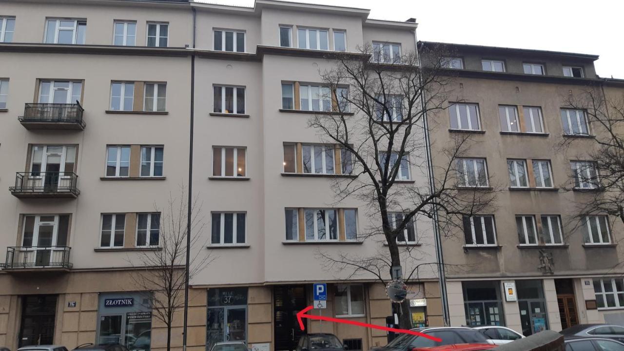 Feelhome Apartment With Kitchen クラクフ エクステリア 写真