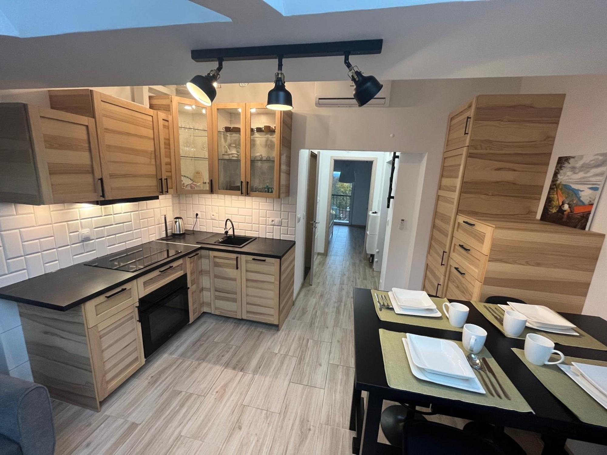 Feelhome Apartment With Kitchen クラクフ エクステリア 写真