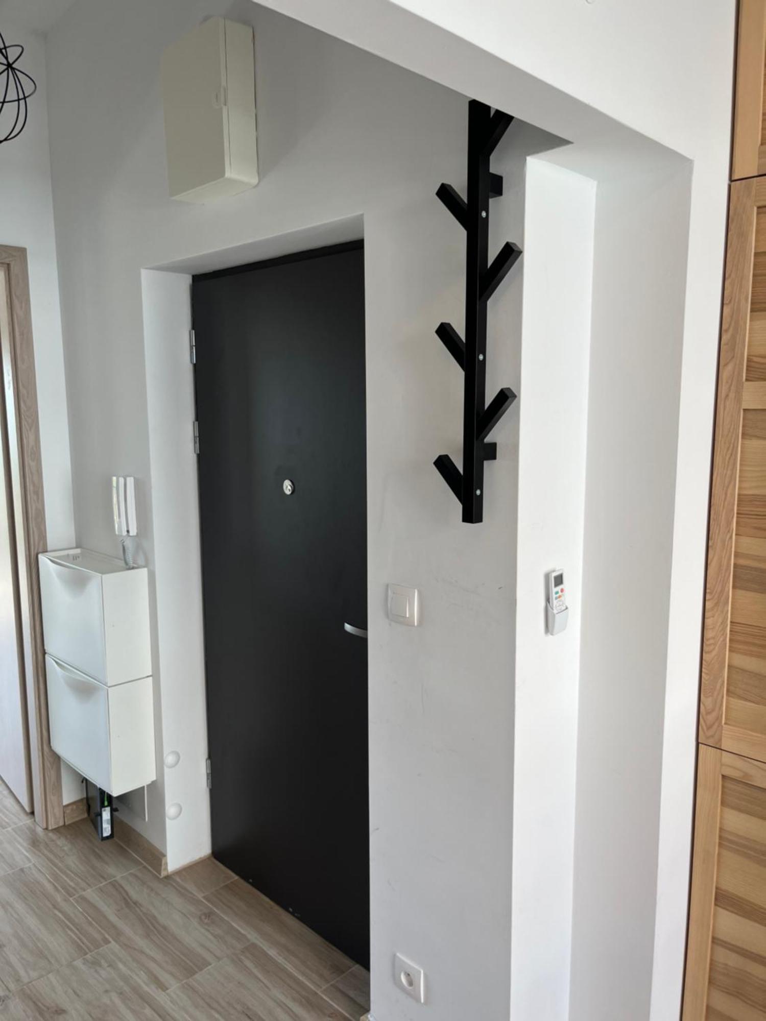 Feelhome Apartment With Kitchen クラクフ エクステリア 写真